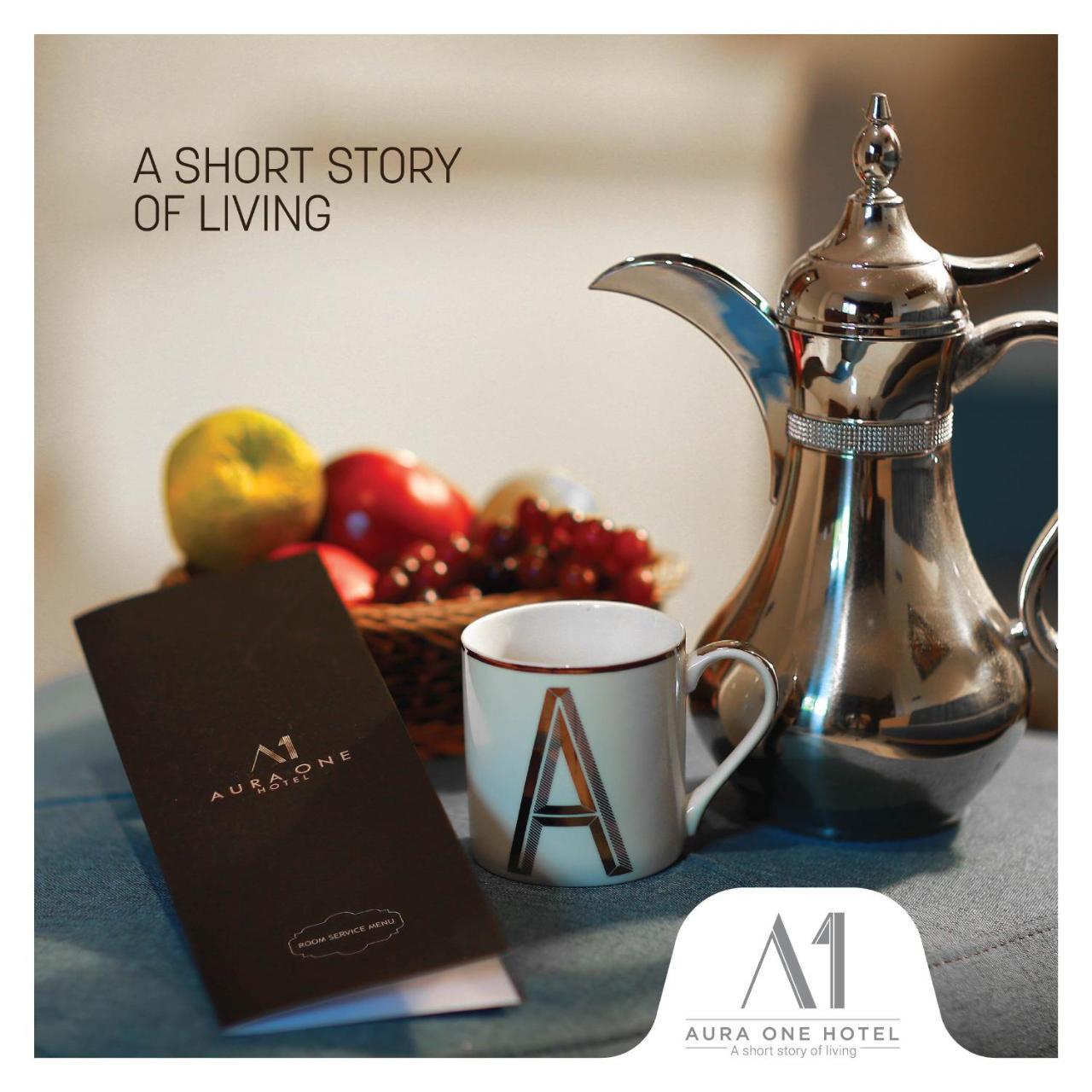 Aura One Hotel Kochi Bagian luar foto